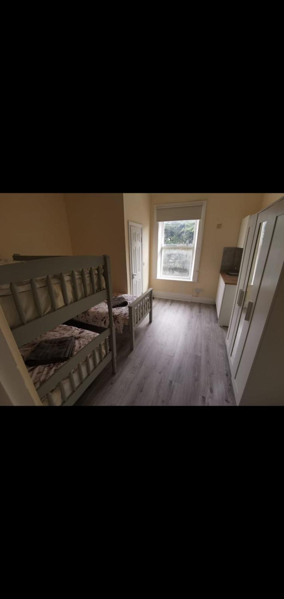 Готель Cork York Palm Екстер'єр фото